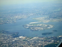 Vernon C. Bain Centre foto: https://en.wikipedia.org