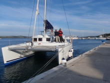 Szkolenie manewrowe na katamaranie - charter.edu.pl