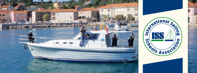 inshore power yacht skipper