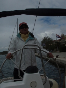 Jachtowy sternik morski w Chorwacji foto: Czesława Ryszarda Kołodziej