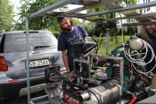 Silnik na jachcie (Bydgoszcz, czerwiec 2017) foto: Adam Dyniewski