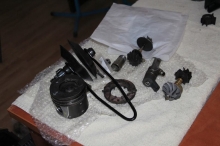 Silnik na jachcie (Bydgoszcz, czerwiec 2017) foto: Tomasz Cieślar