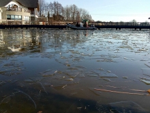 RIB lodołamaczem - przygotowanie do szkolenia na patent sternika motorowodnego w lutym 2022 foto: Tomasz Cieślar
