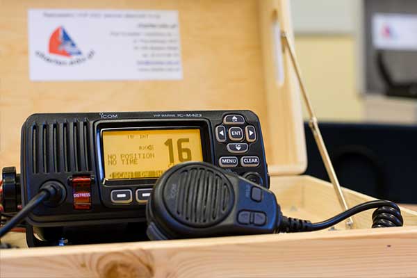 Radiotelefon MF/HF (Icom M802)